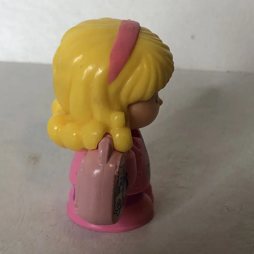 Fisher‎ Price Little People Figure Girl Blonde Hair Pink Outfit Backpack Toy